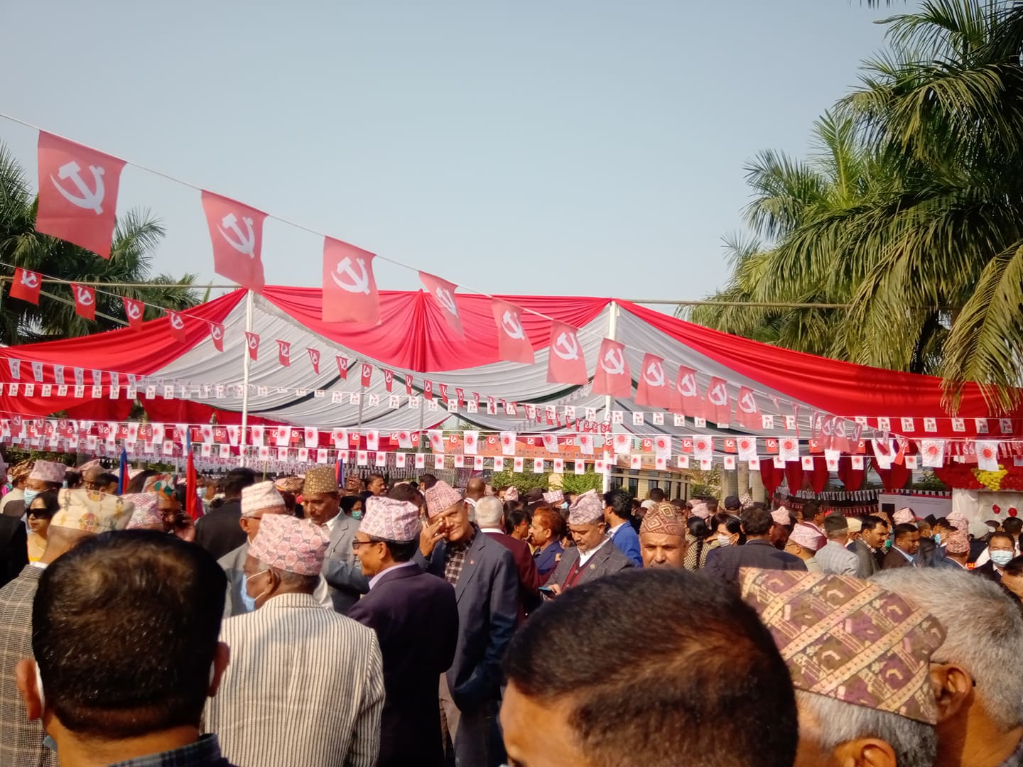 ओलीको प्रस्ताव नेम्वाङले मानेनन्, १०बुँदे पक्षधर नेताले भने- भीम रावललाई समर्थन छैन 